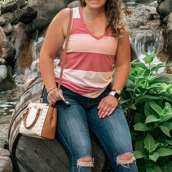 Altar’d State Tank - Picture 2 of 5